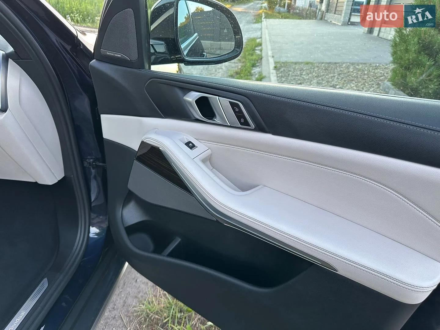 2020 BMW X5 - мініатюра 18
