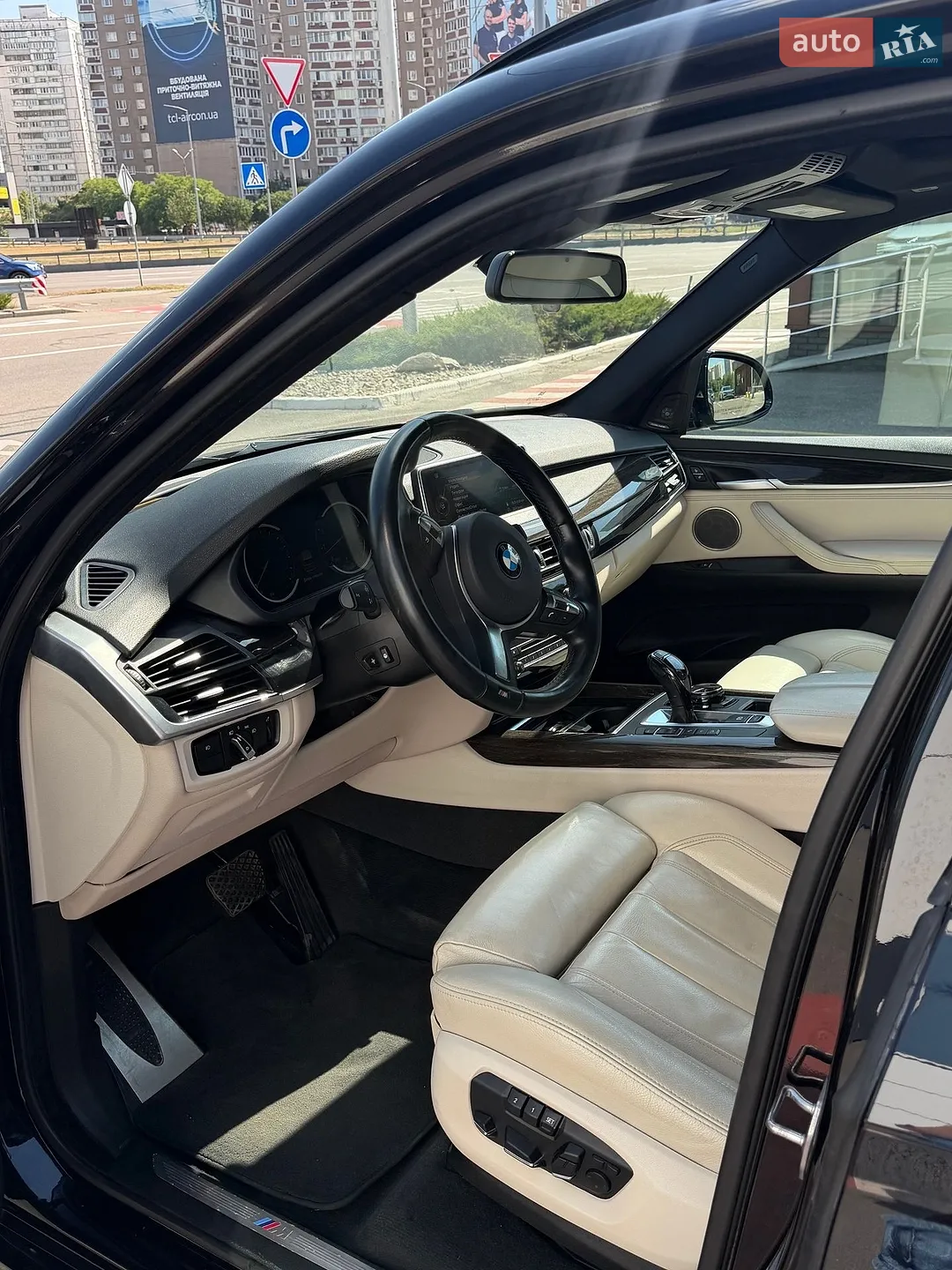 2015 BMW X5 - мініатюра 17