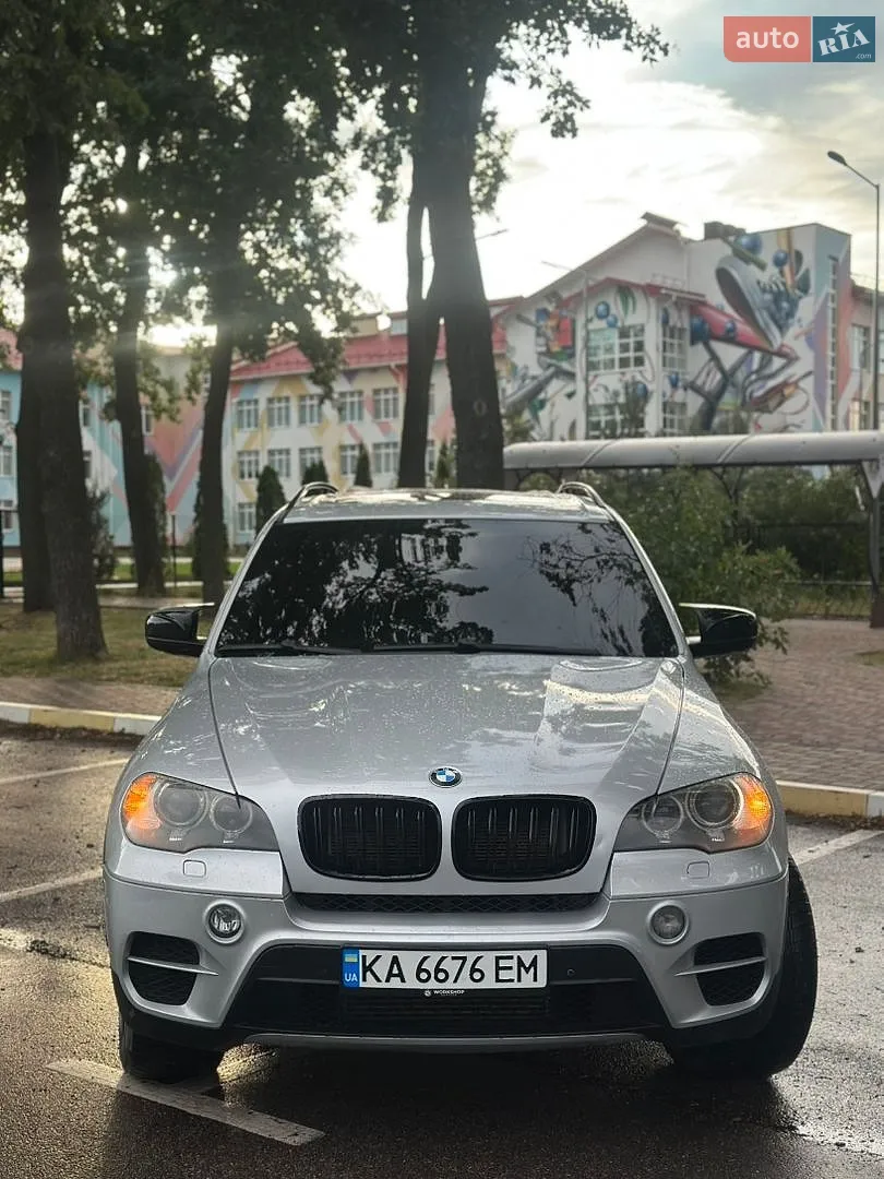2011 BMW X5 - мініатюра 2
