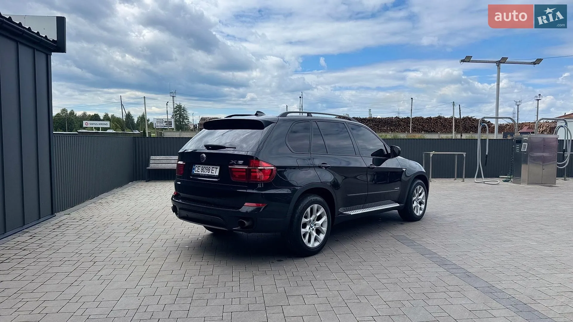 2010 BMW X5 - мініатюра 3