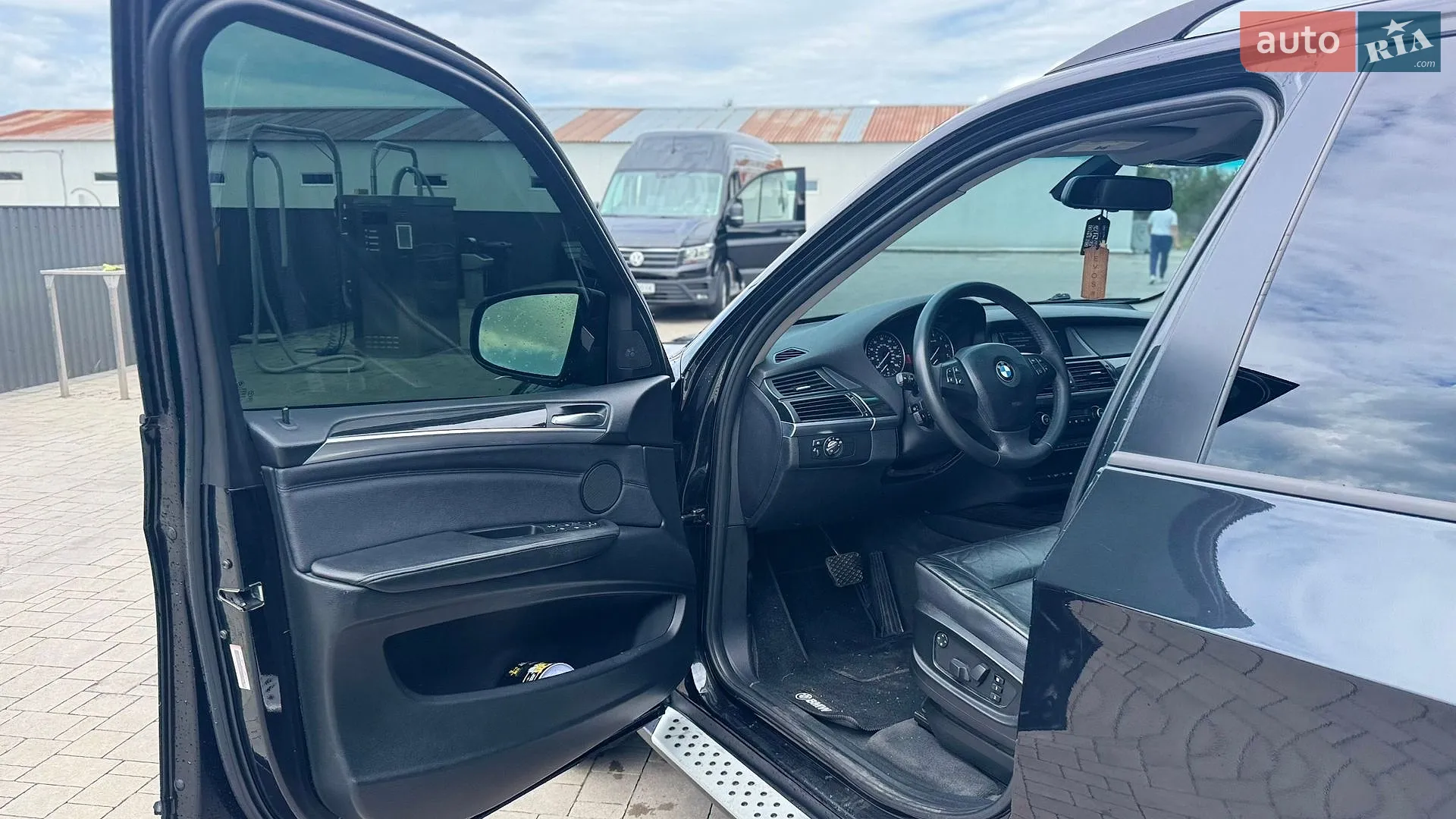 2010 BMW X5 - мініатюра 5