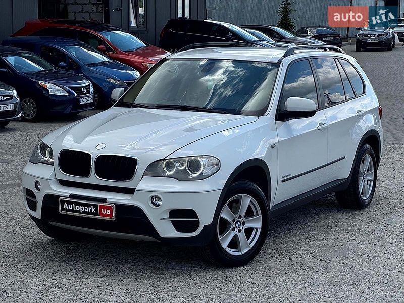 Внедорожник / Кроссовер BMW X5 2013 в Львове
