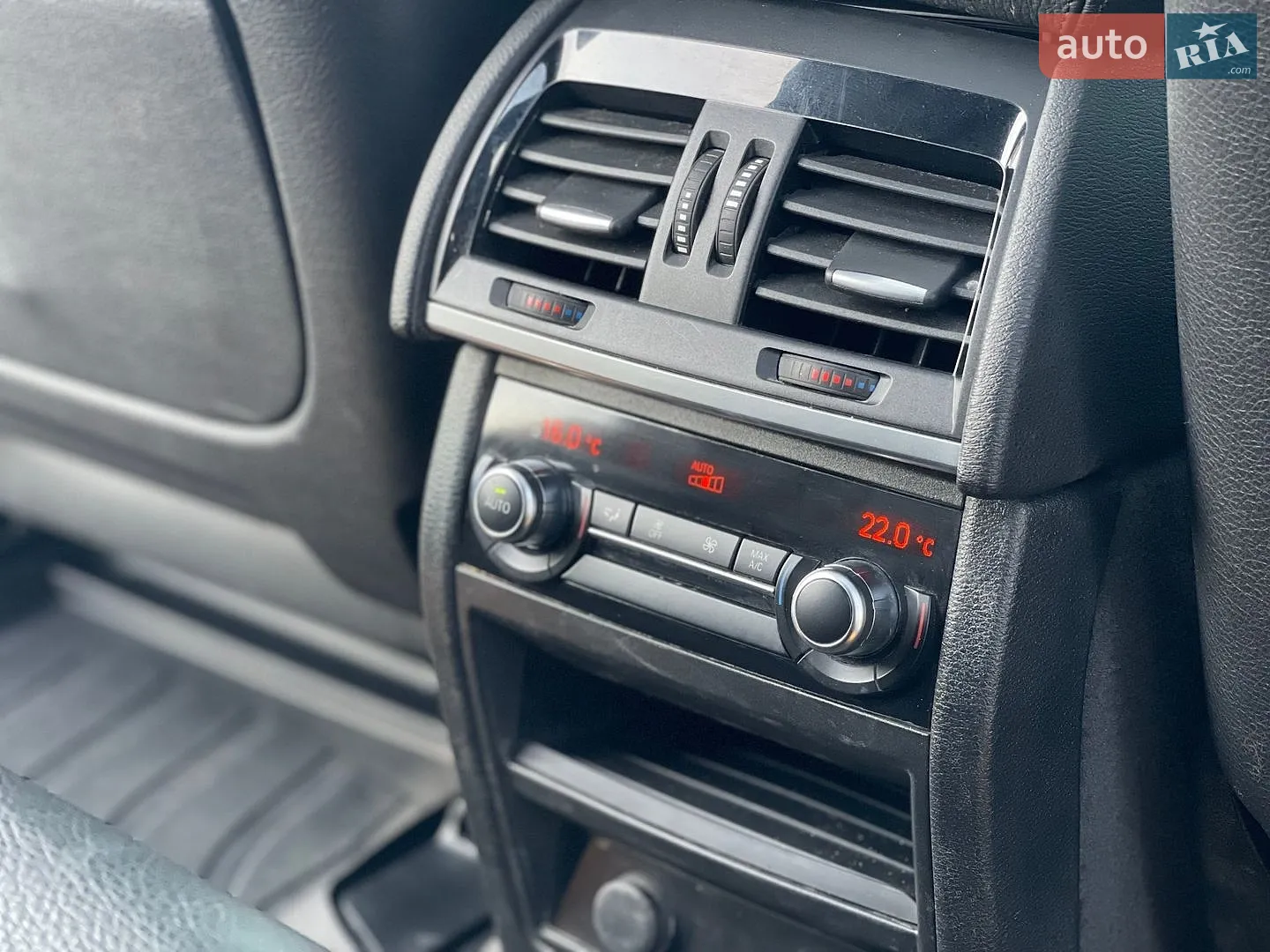 2015 BMW X5 - мініатюра 18