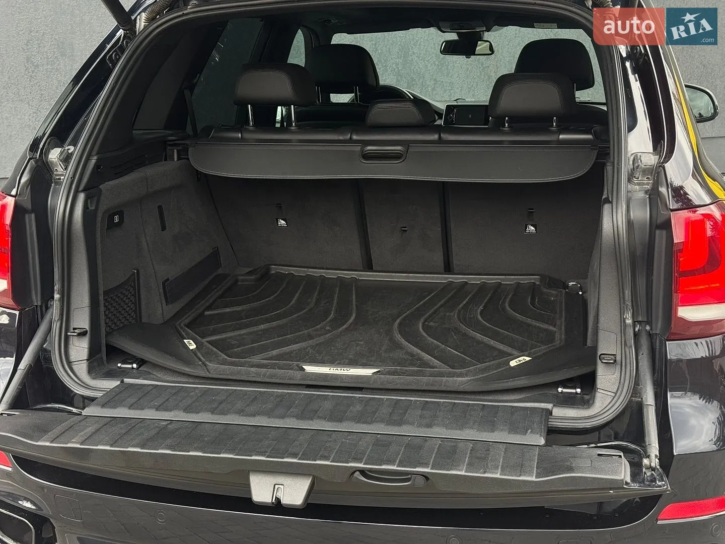 2016 BMW X5 - мініатюра 15