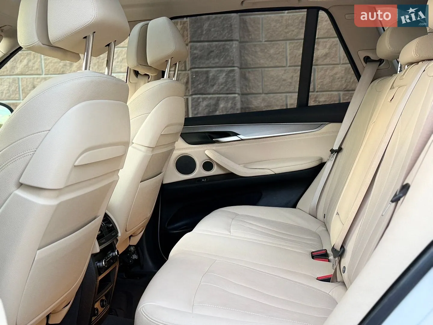 2016 BMW X5 - мініатюра 32