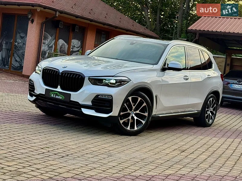 BMW X5 2021