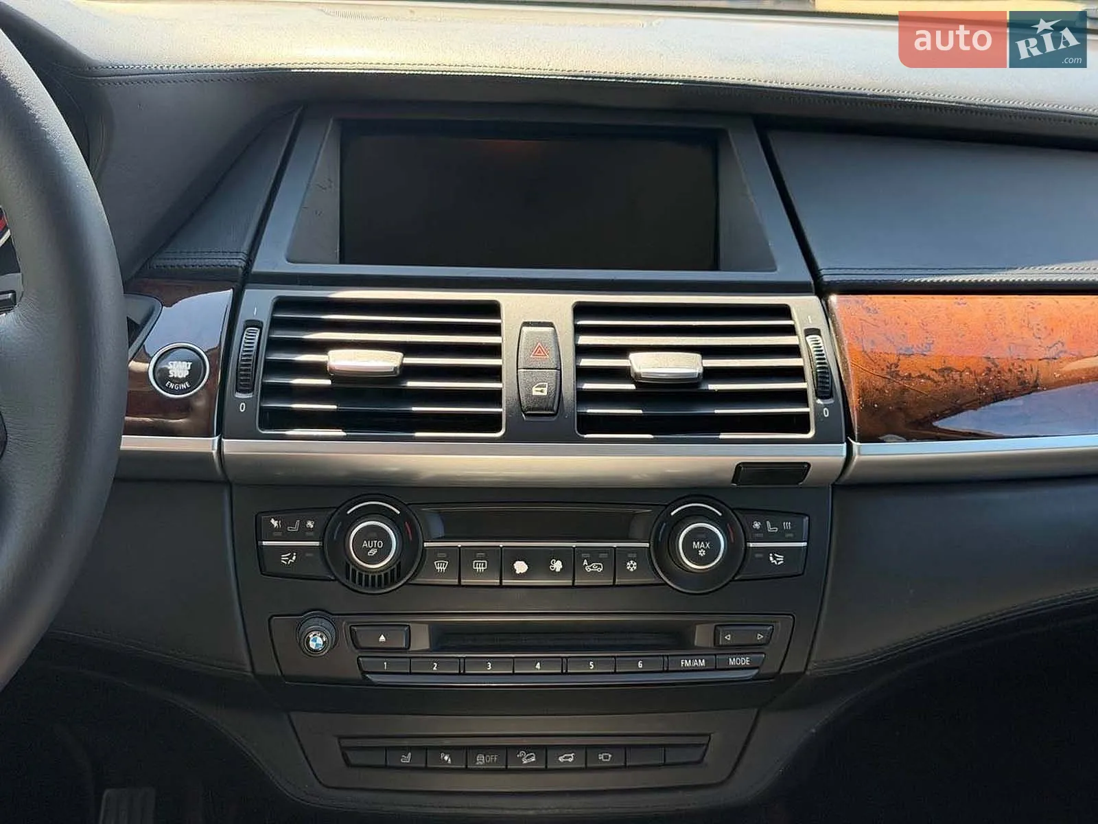 2010 BMW X5 - мініатюра 24