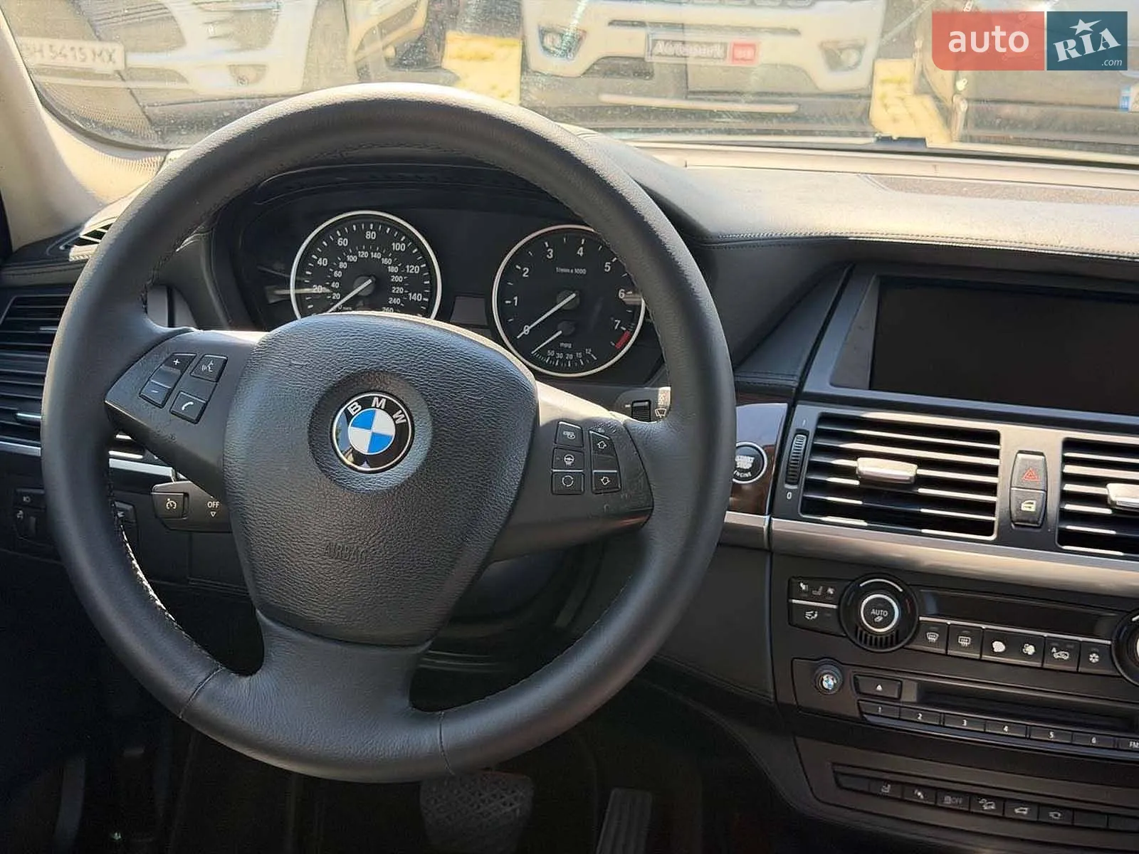 2010 BMW X5 - мініатюра 22