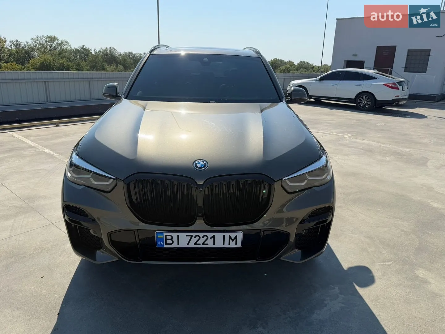 2022 BMW X5 - фото 1