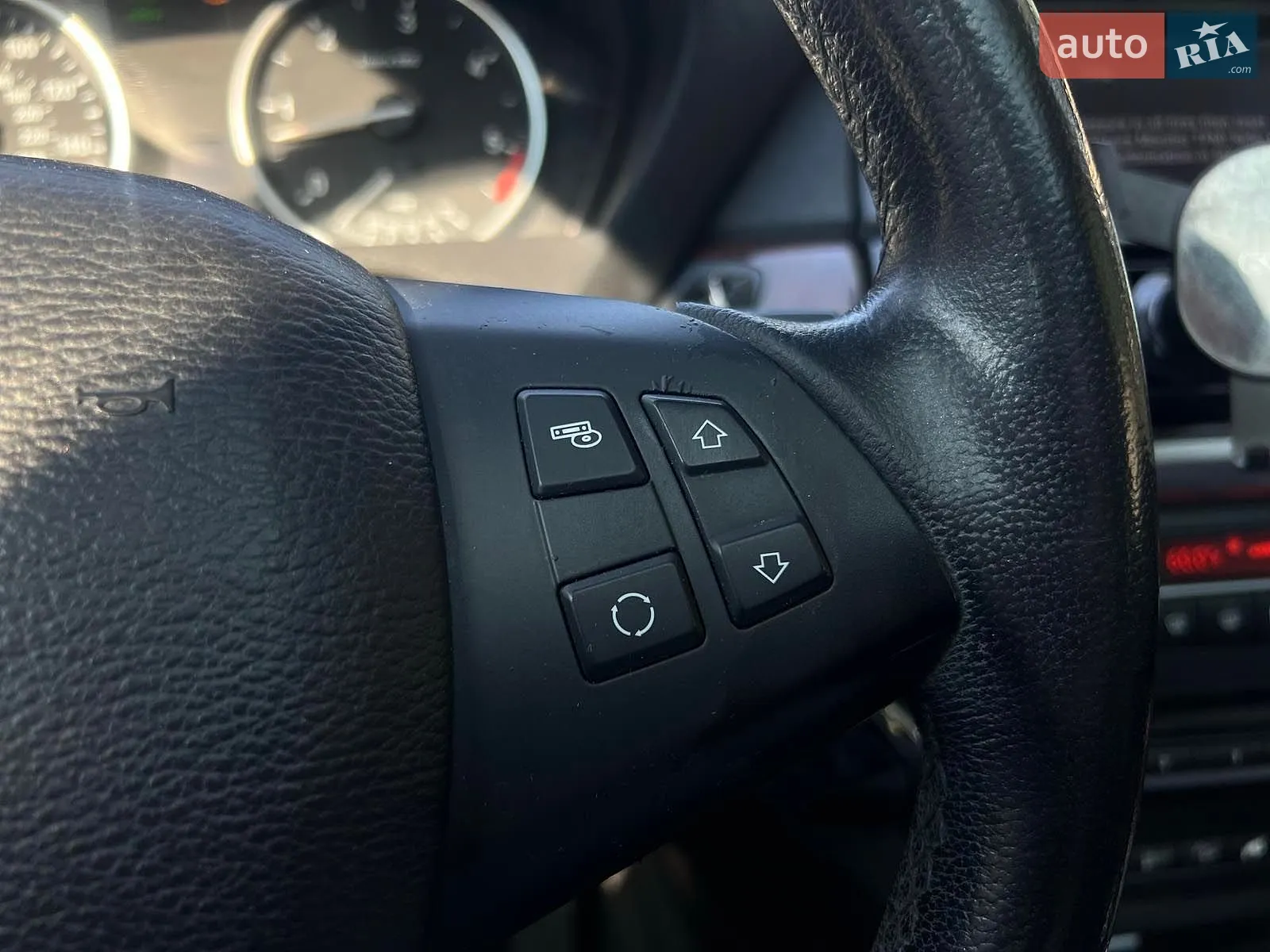 2010 BMW X5 - мініатюра 13