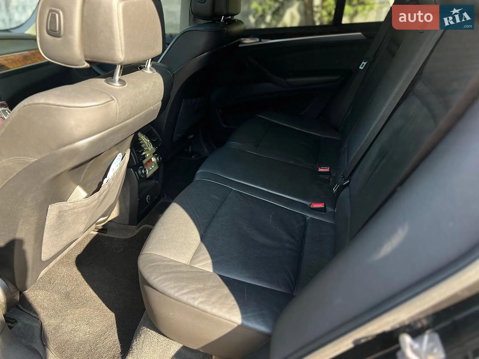2010 BMW X5 - мініатюра 22