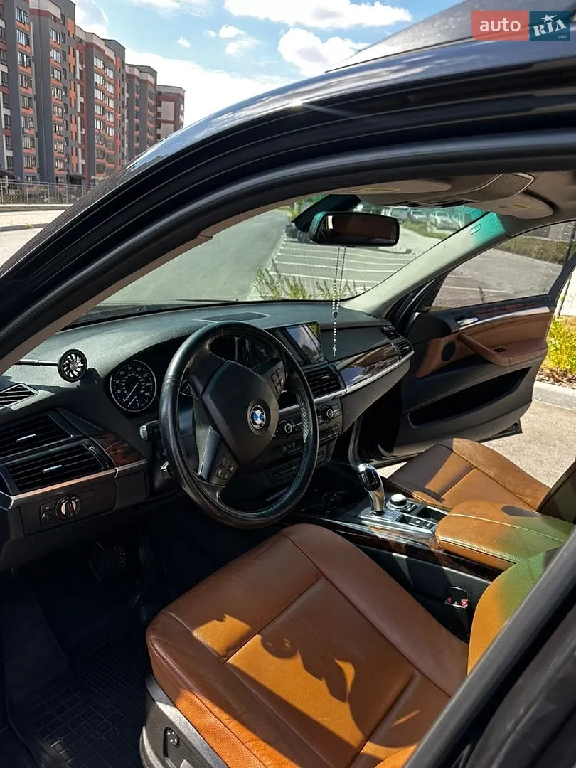 2010 BMW X5 - мініатюра 9