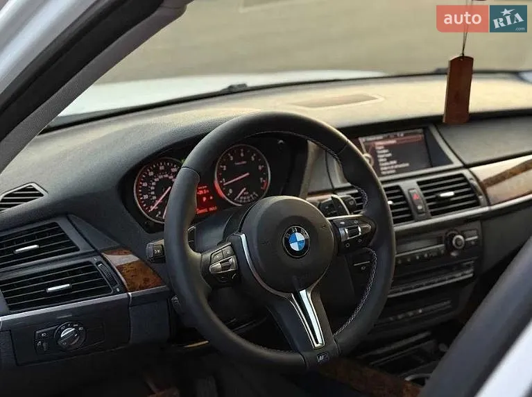 2011 BMW X5 - мініатюра 2