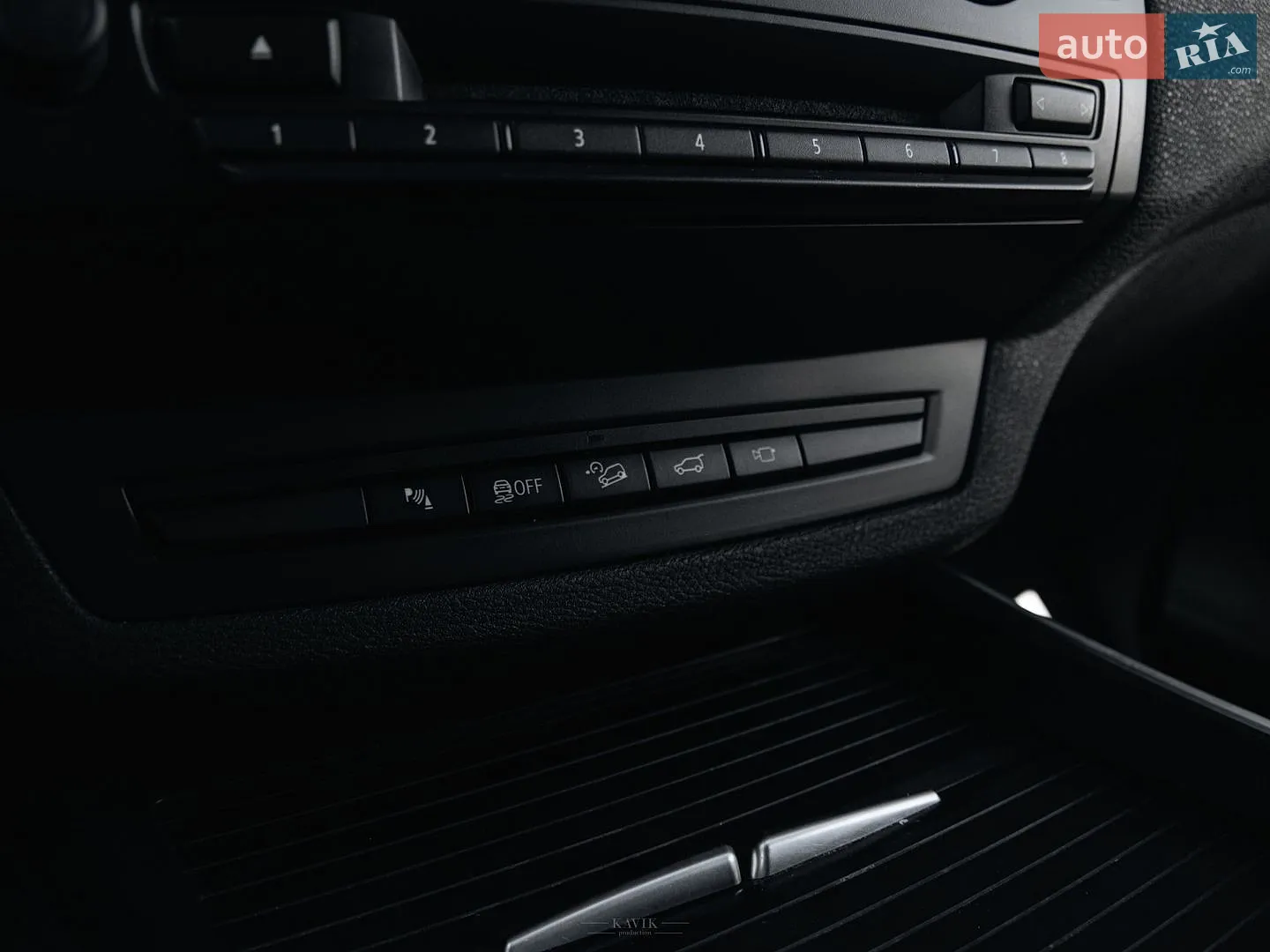 2011 BMW X5 - мініатюра 16