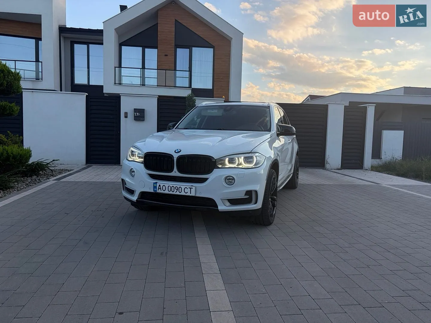 2014 BMW X5 - мініатюра 2