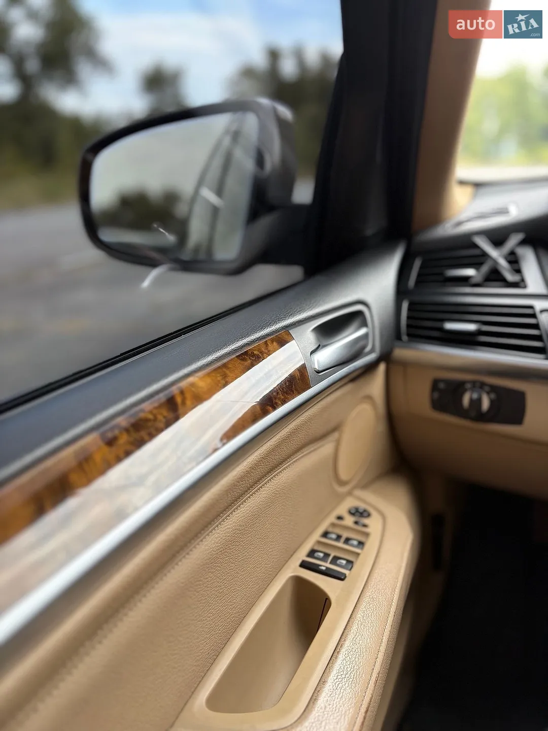 2011 BMW X5 - мініатюра 21