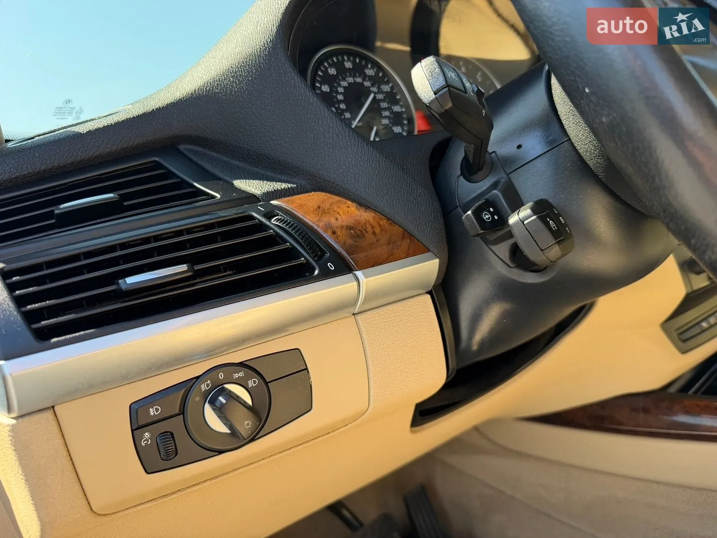 2012 BMW X5 - мініатюра 22
