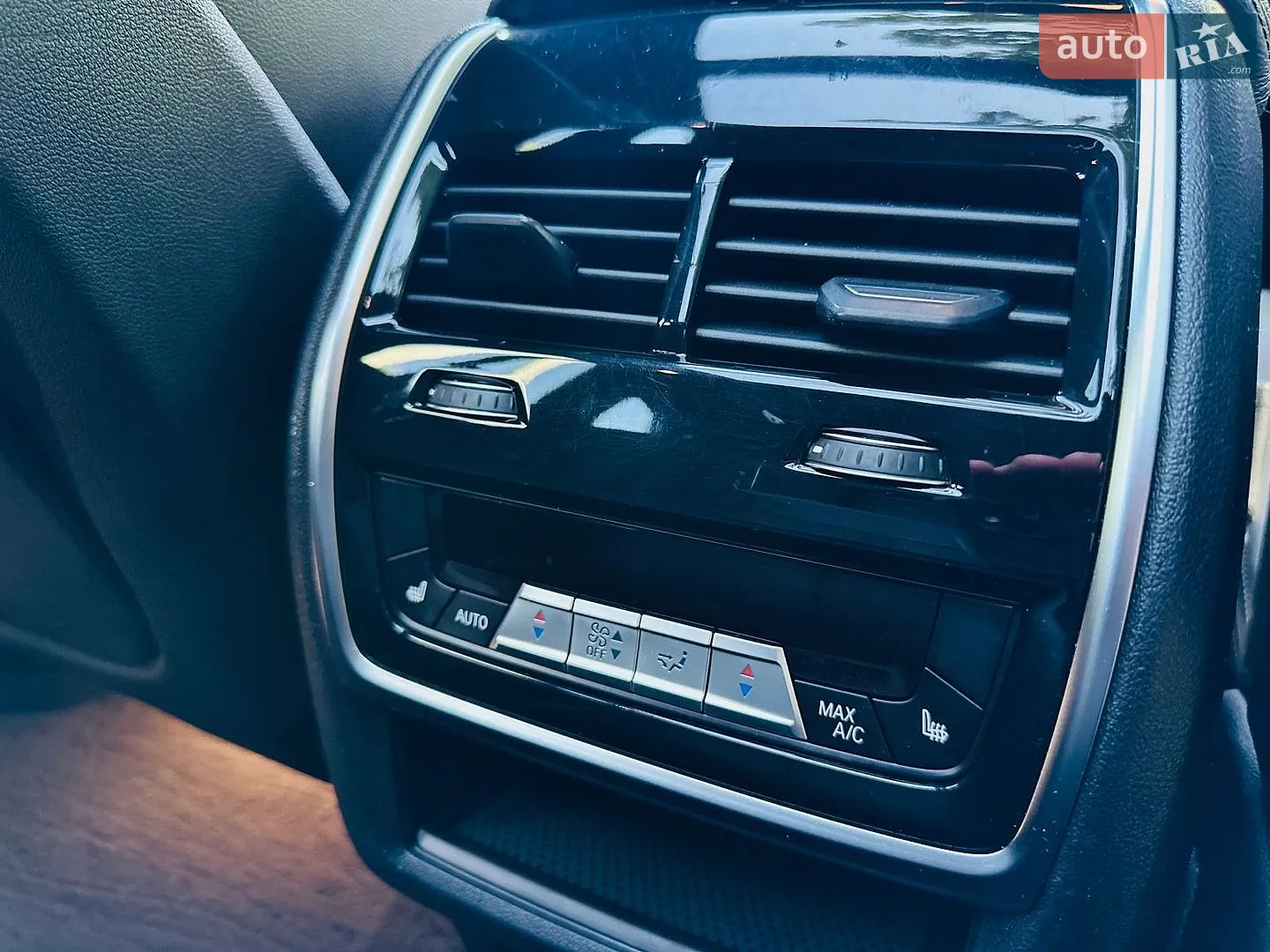 2020 BMW X5 - мініатюра 42