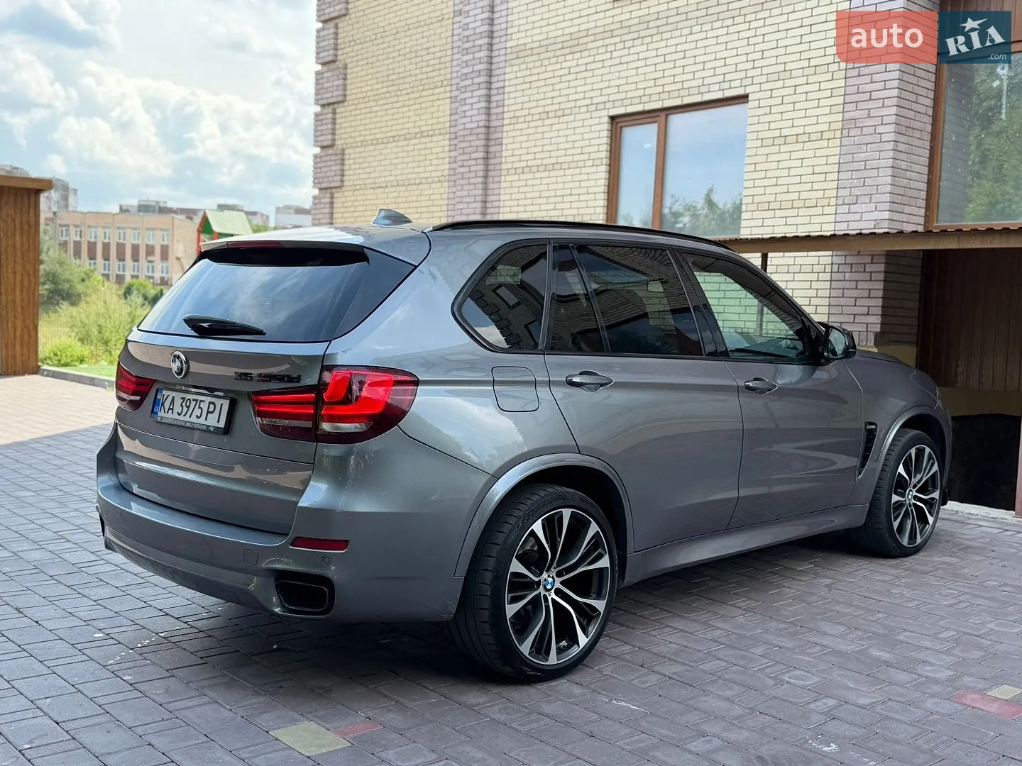 2015 BMW X5 - мініатюра 31