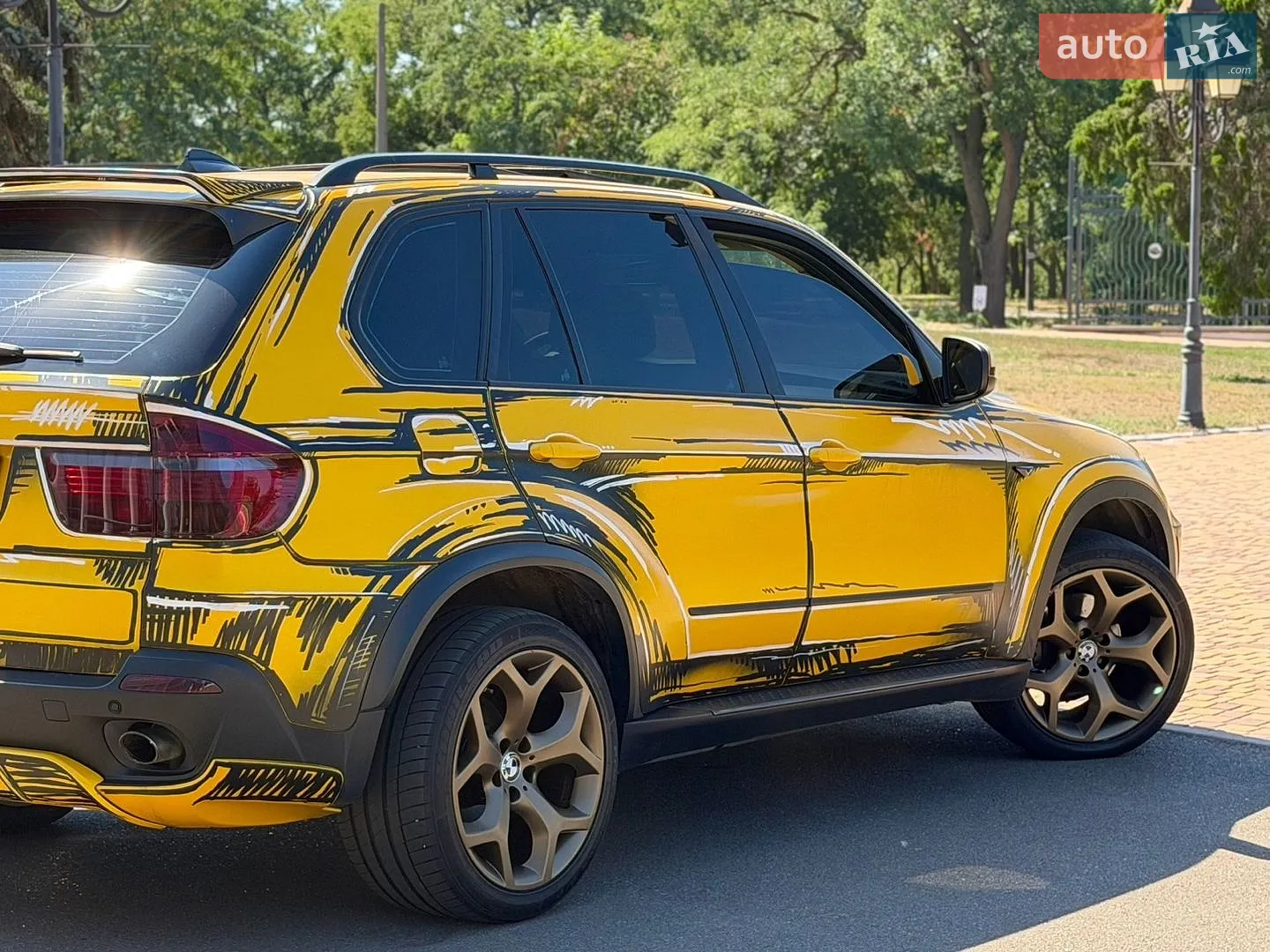 2010 BMW X5 - мініатюра 20