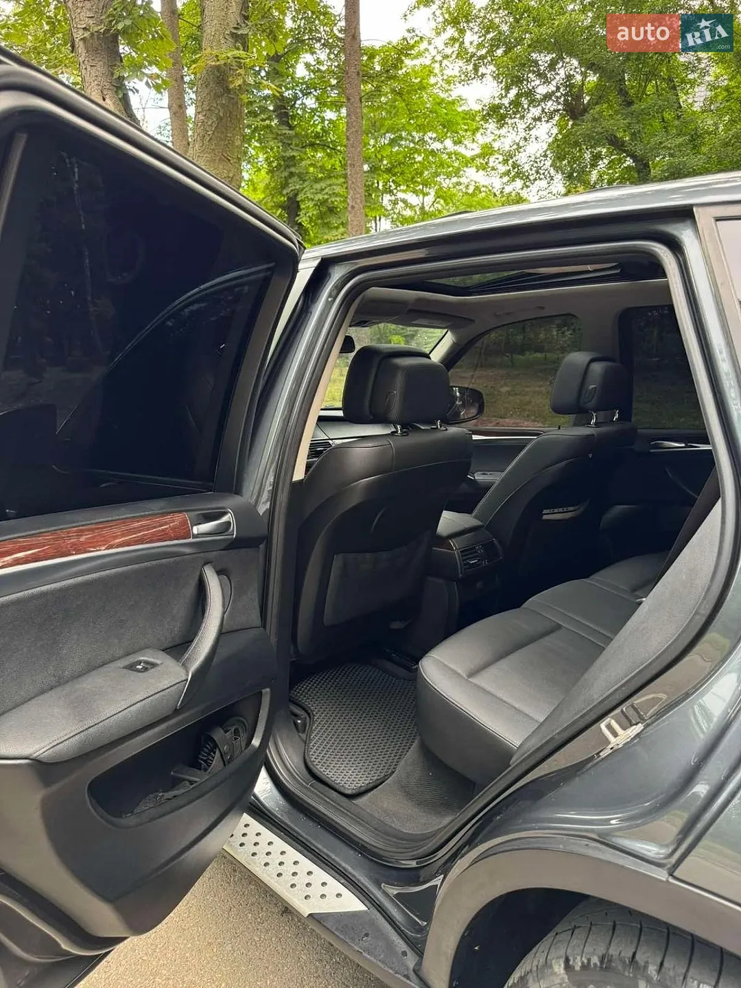 2010 BMW X5 - мініатюра 13