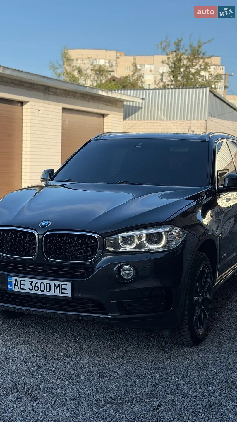2018 BMW X5 - мініатюра 3