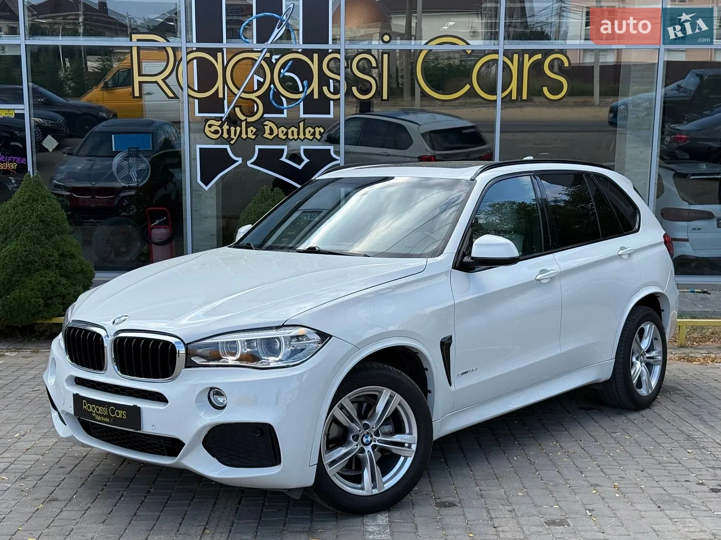 2018 BMW X5 - мініатюра 3