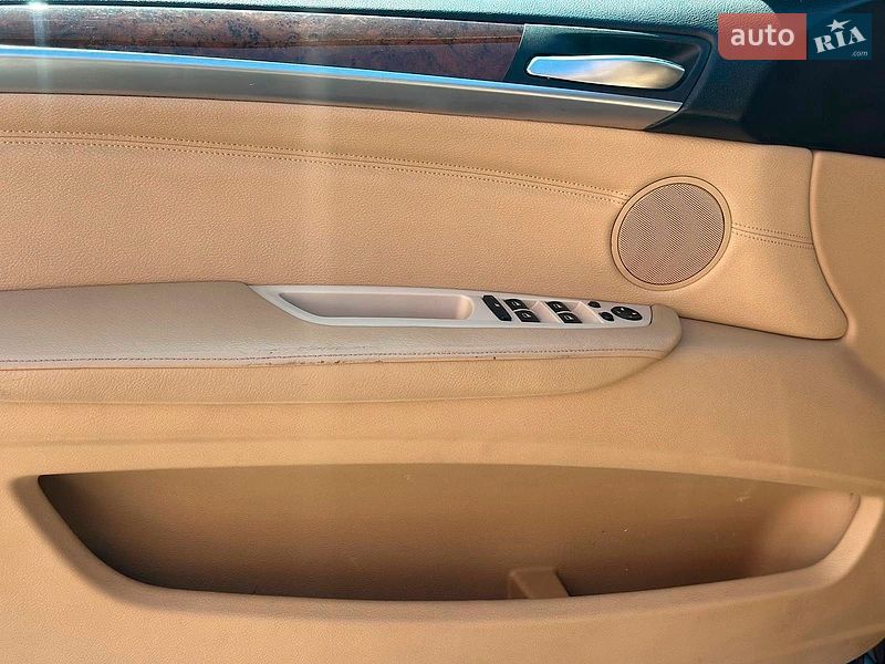 Позашляховик / Кросовер BMW X5 2012 в Одесі
