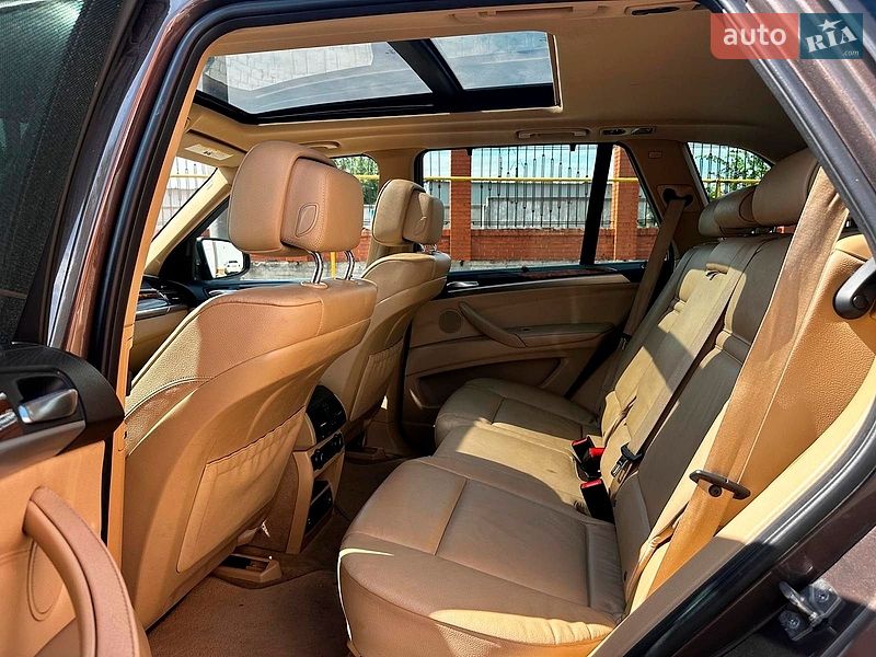 Позашляховик / Кросовер BMW X5 2012 в Одесі