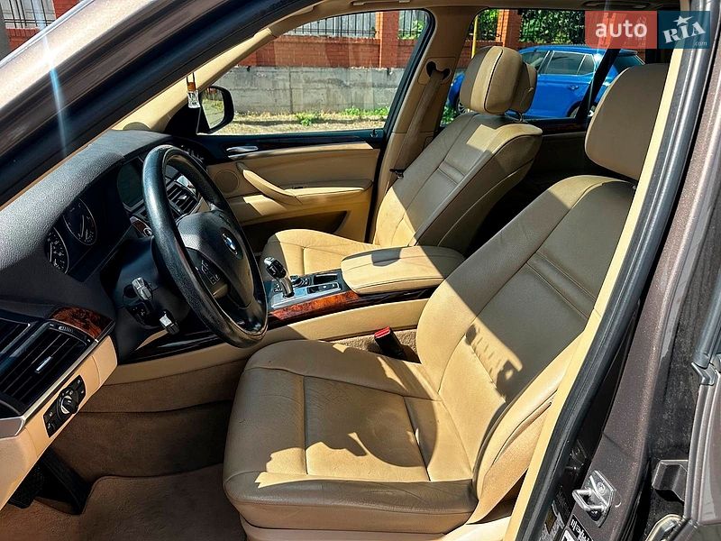 Позашляховик / Кросовер BMW X5 2012 в Одесі