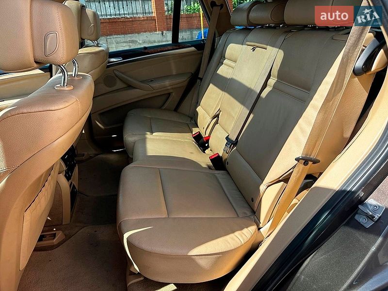 Позашляховик / Кросовер BMW X5 2012 в Одесі