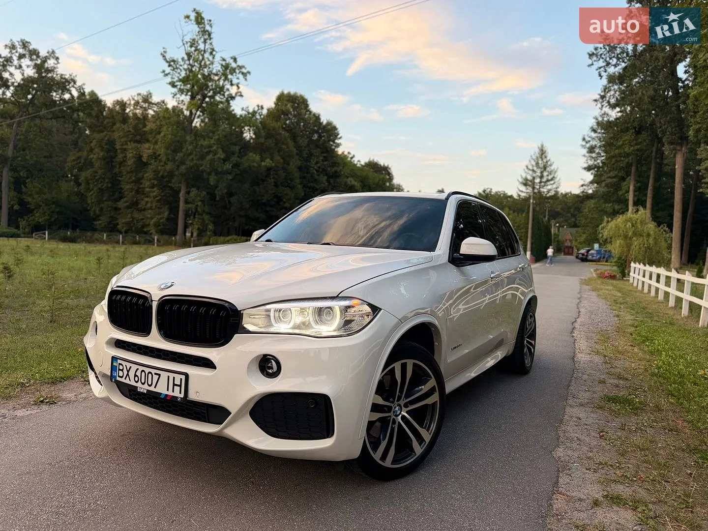 2015 BMW X5 - мініатюра 2