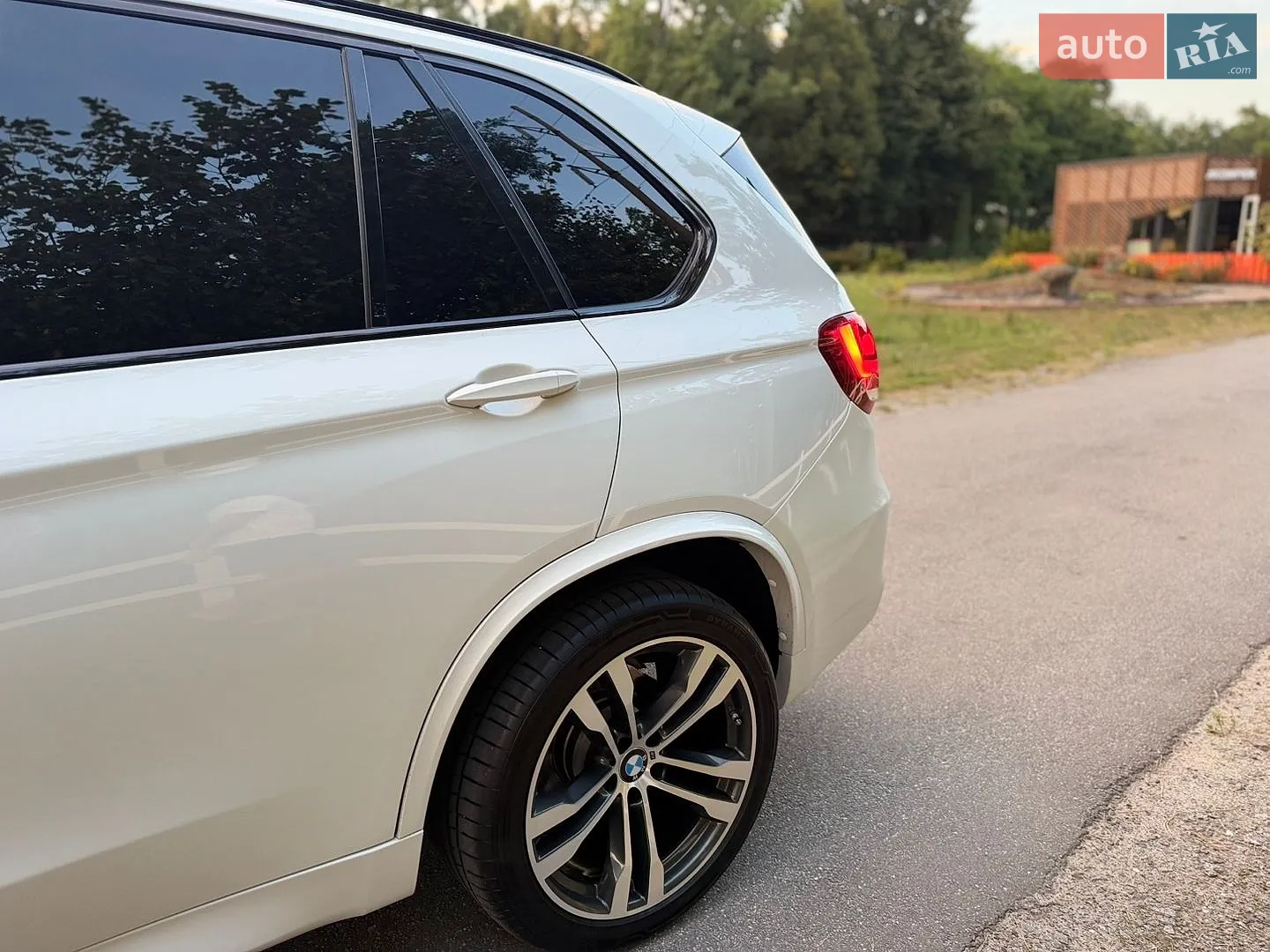 2015 BMW X5 - мініатюра 15