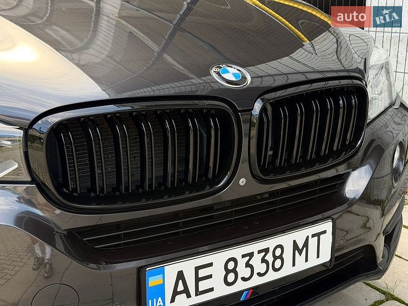 Позашляховик / Кросовер BMW X5 2014 в Івано-Франківську
