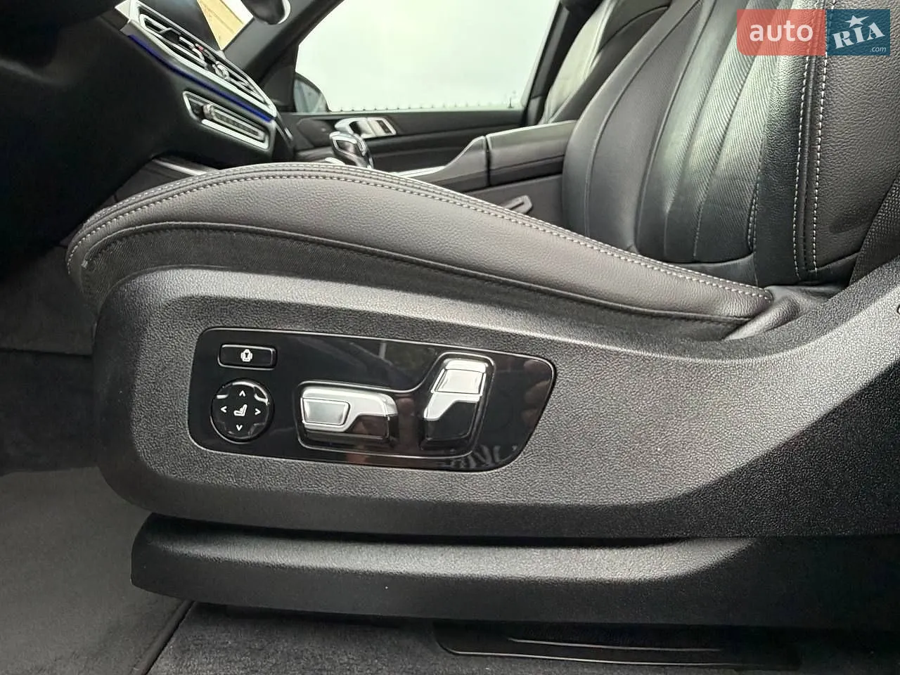 2019 BMW X5 - мініатюра 76