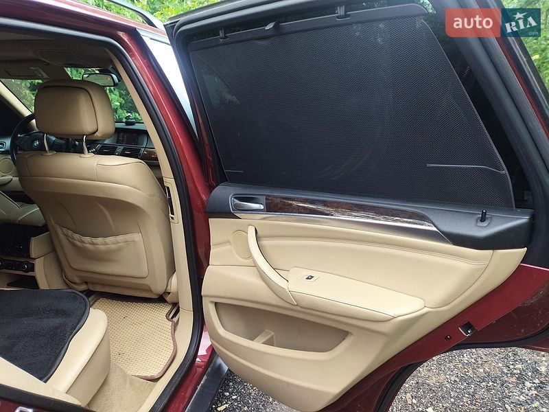 Позашляховик / Кросовер BMW X5 2010 в Козові