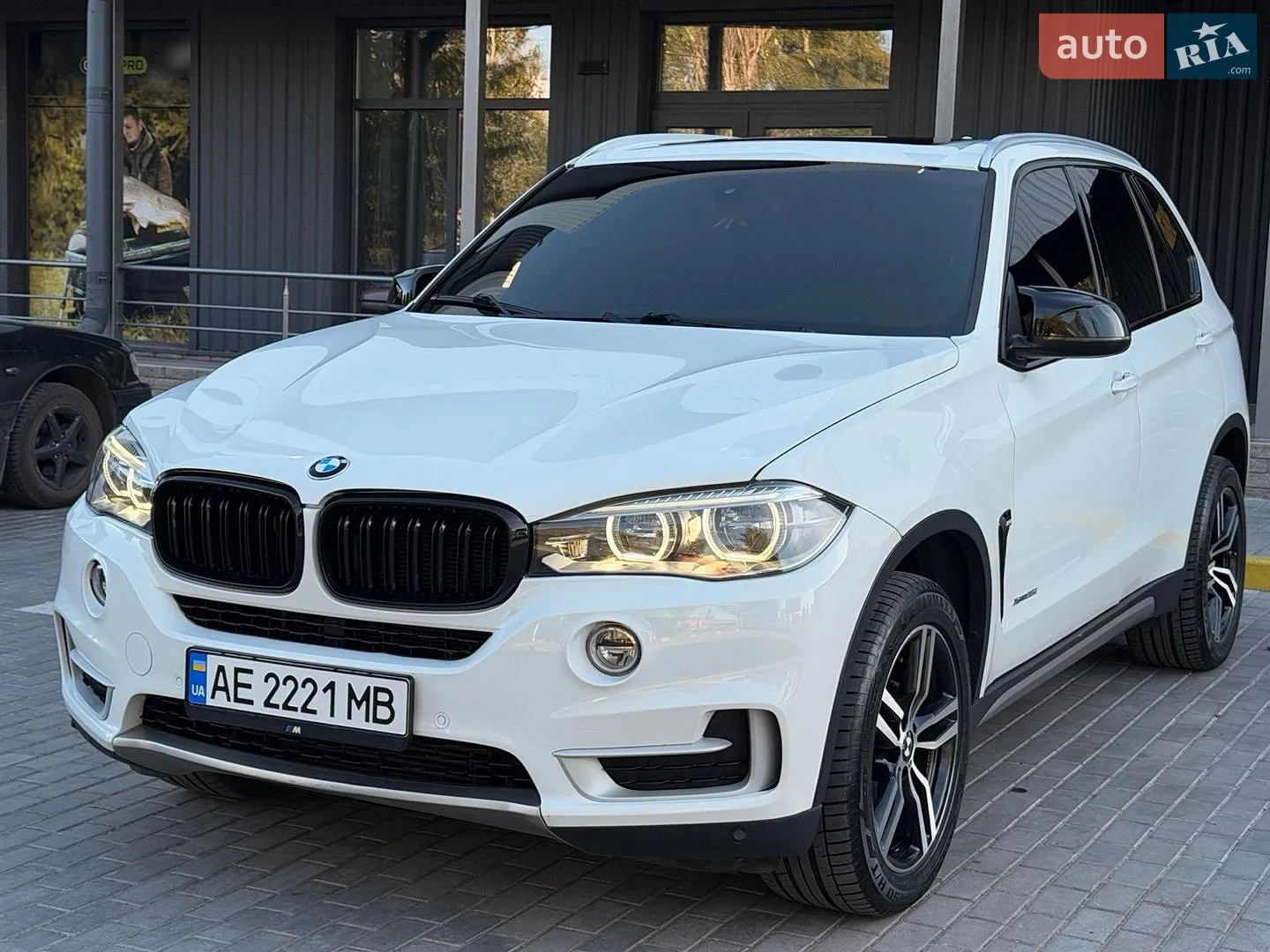 2017 BMW X5 - фото 1