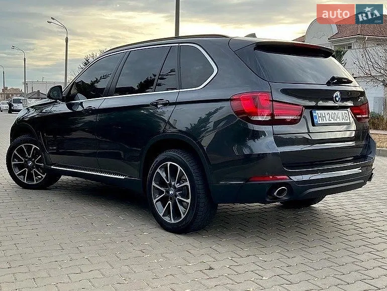 2015 BMW X5 - мініатюра 2