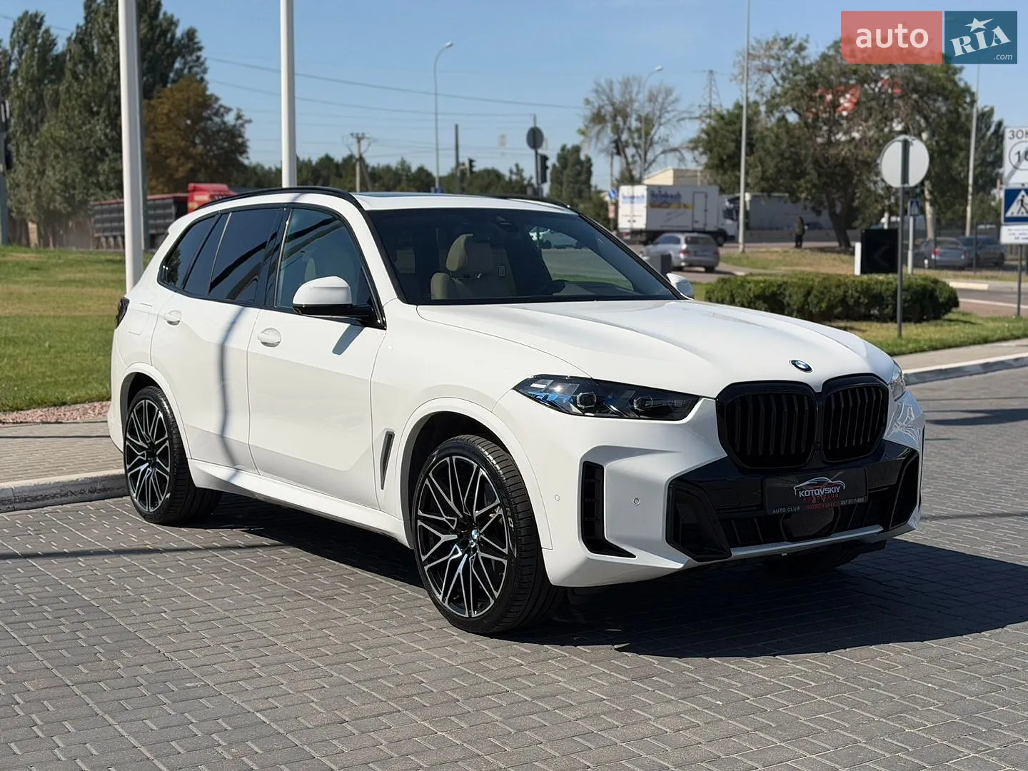 2021 BMW X5 - мініатюра 12