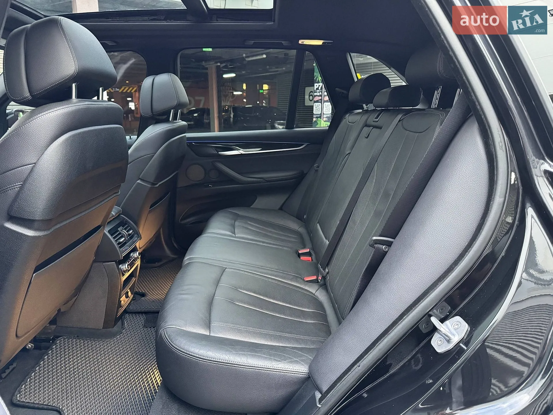 2017 BMW X5 - мініатюра 14