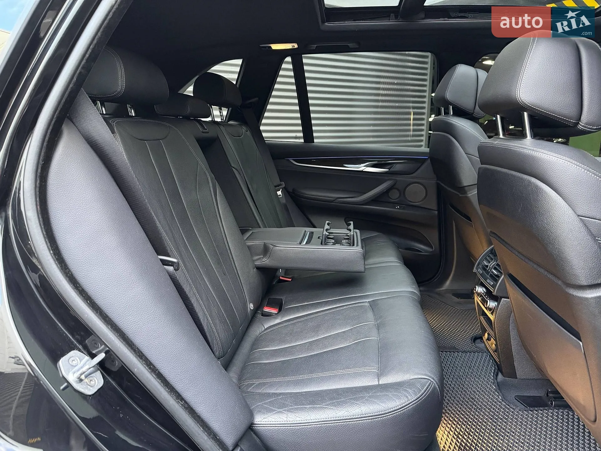 2017 BMW X5 - мініатюра 15