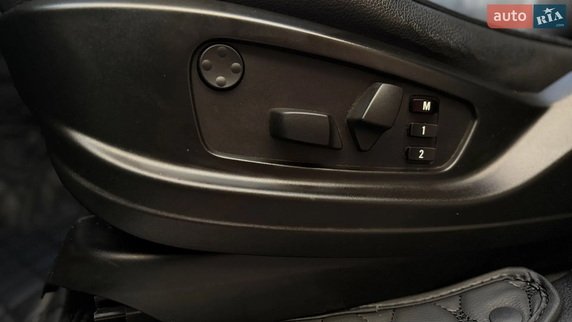 2011 BMW X5 - мініатюра 58