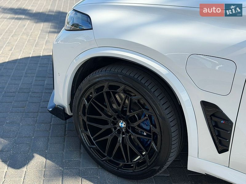 Внедорожник / Кроссовер BMW X5 2023 в Одессе