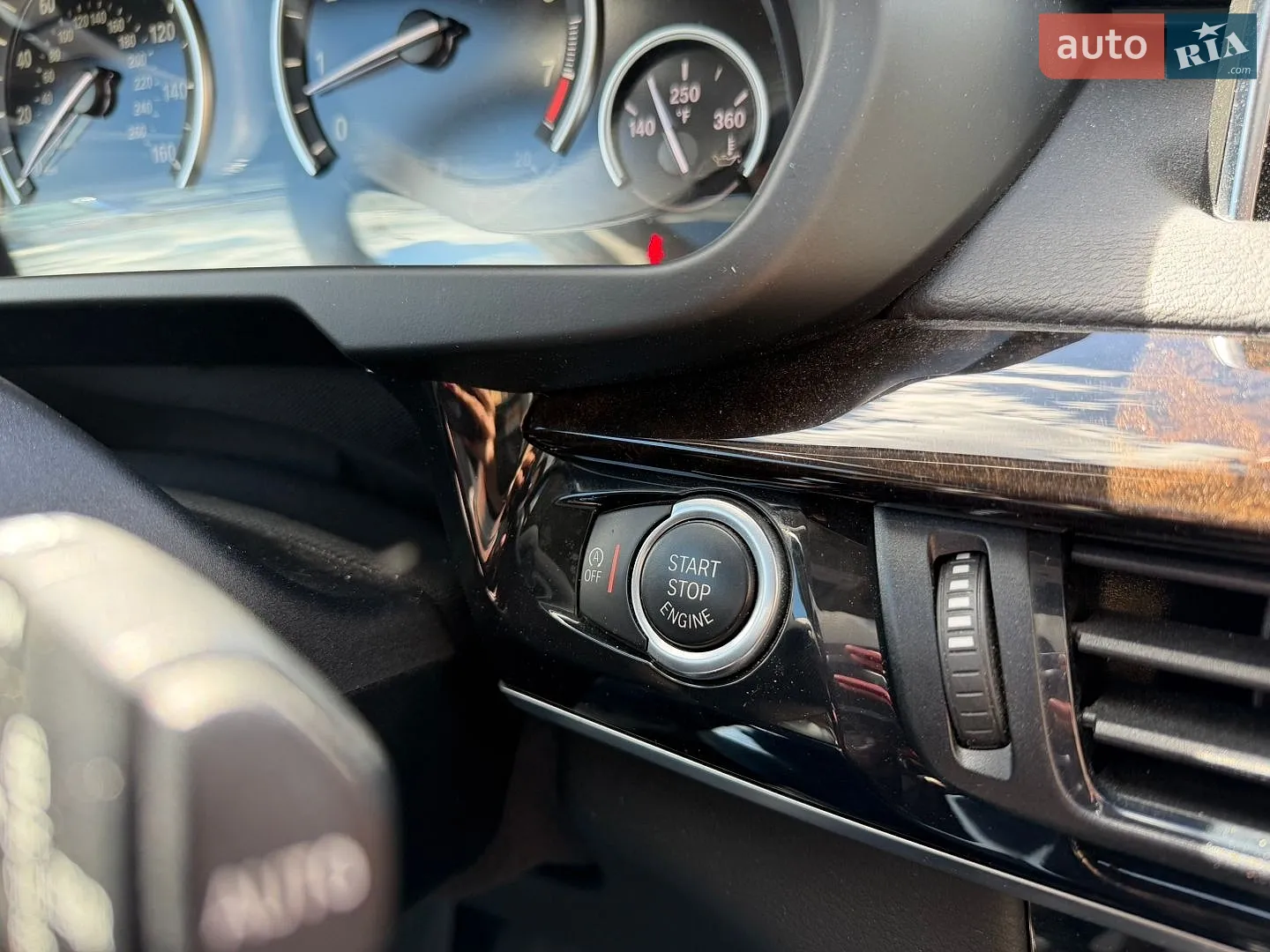 2016 BMW X5 - мініатюра 27