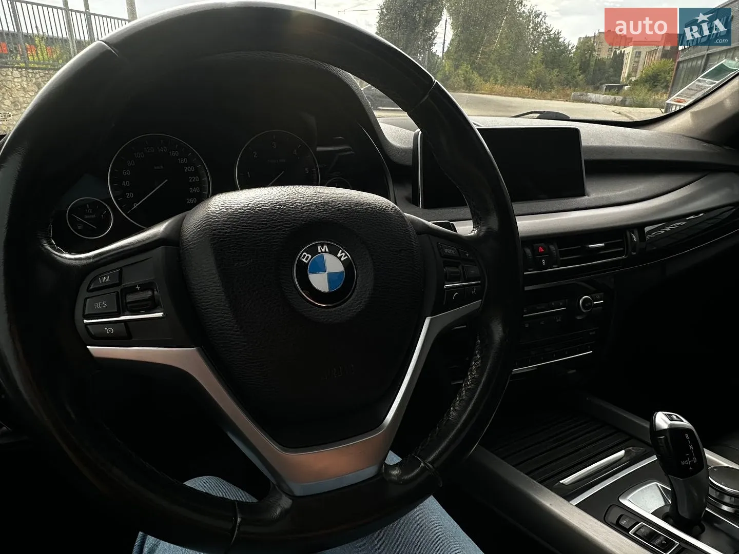 2017 BMW X5 - мініатюра 18