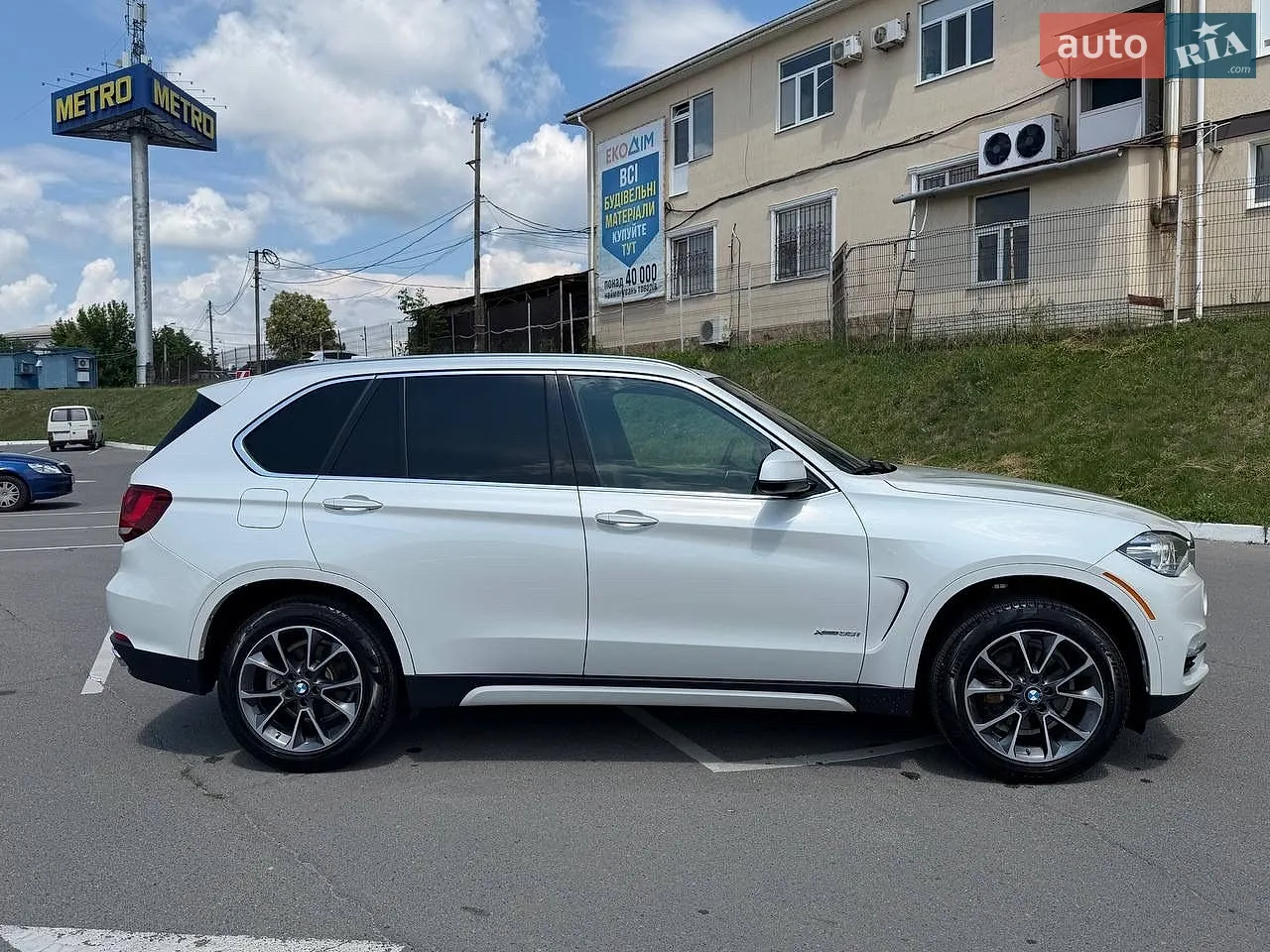 2017 BMW X5 - мініатюра 15