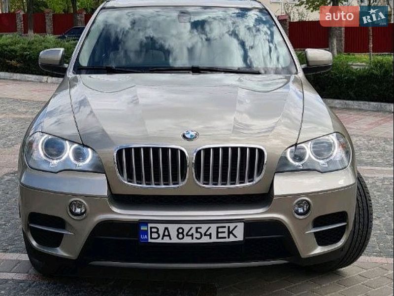 Внедорожник / Кроссовер BMW X5 2011 в Кропивницком