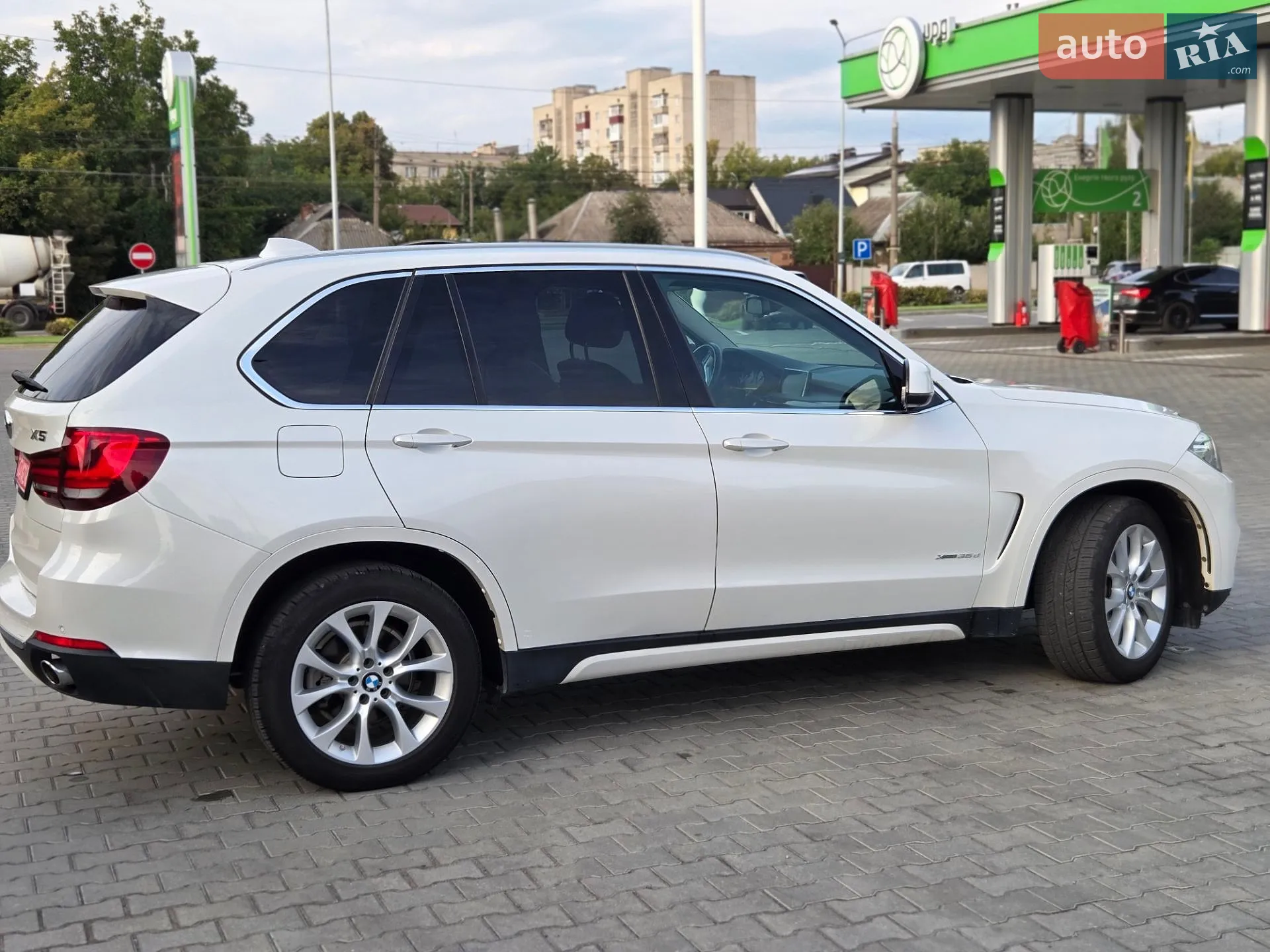 2015 BMW X5 - мініатюра 10