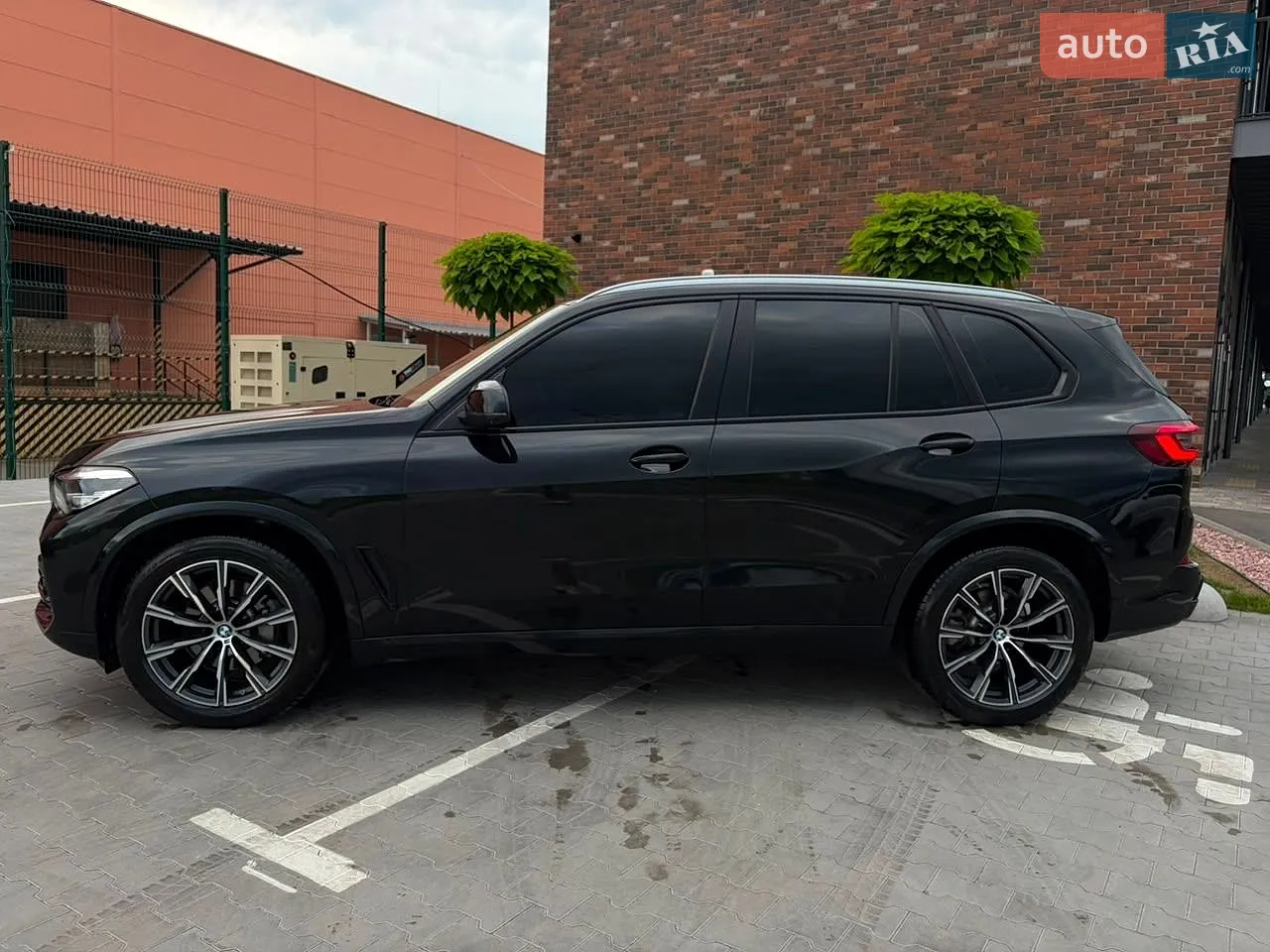 2022 BMW X5 - мініатюра 3
