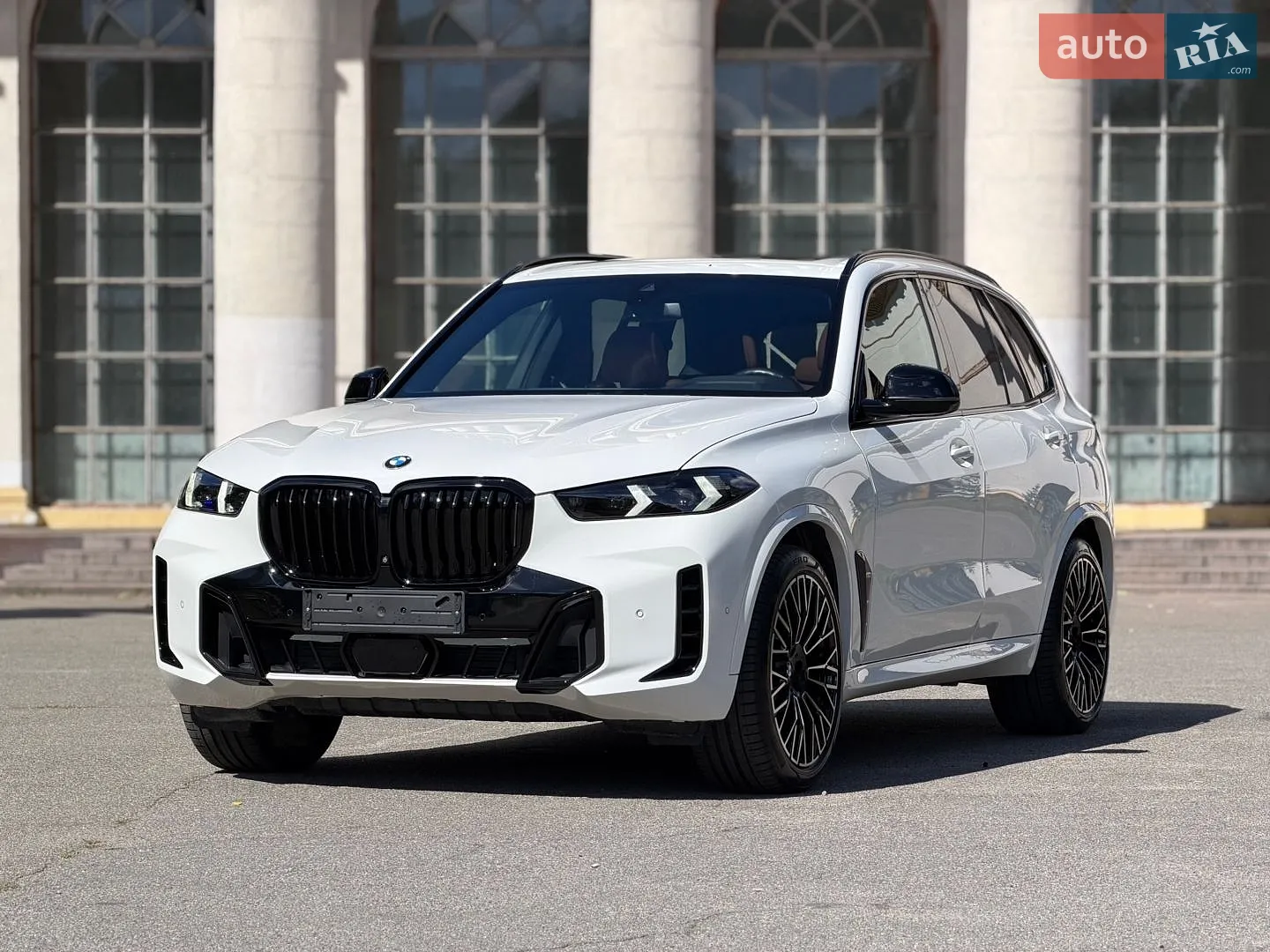 2019 BMW X5 - фото 1